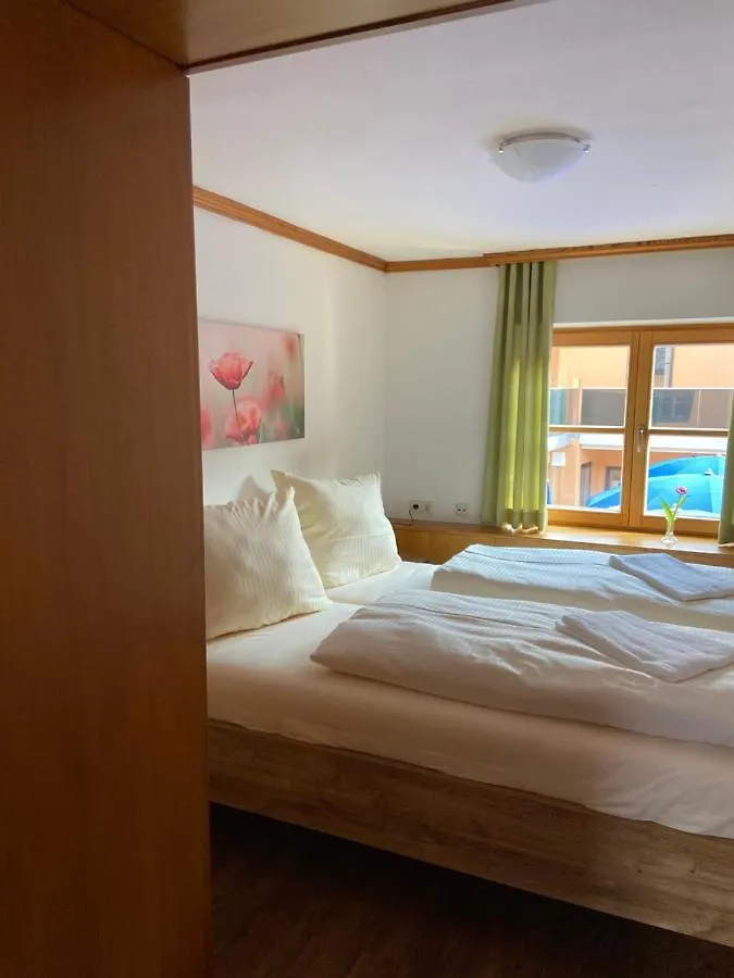 Der Limes Kipfenberg Hotel 0*,
